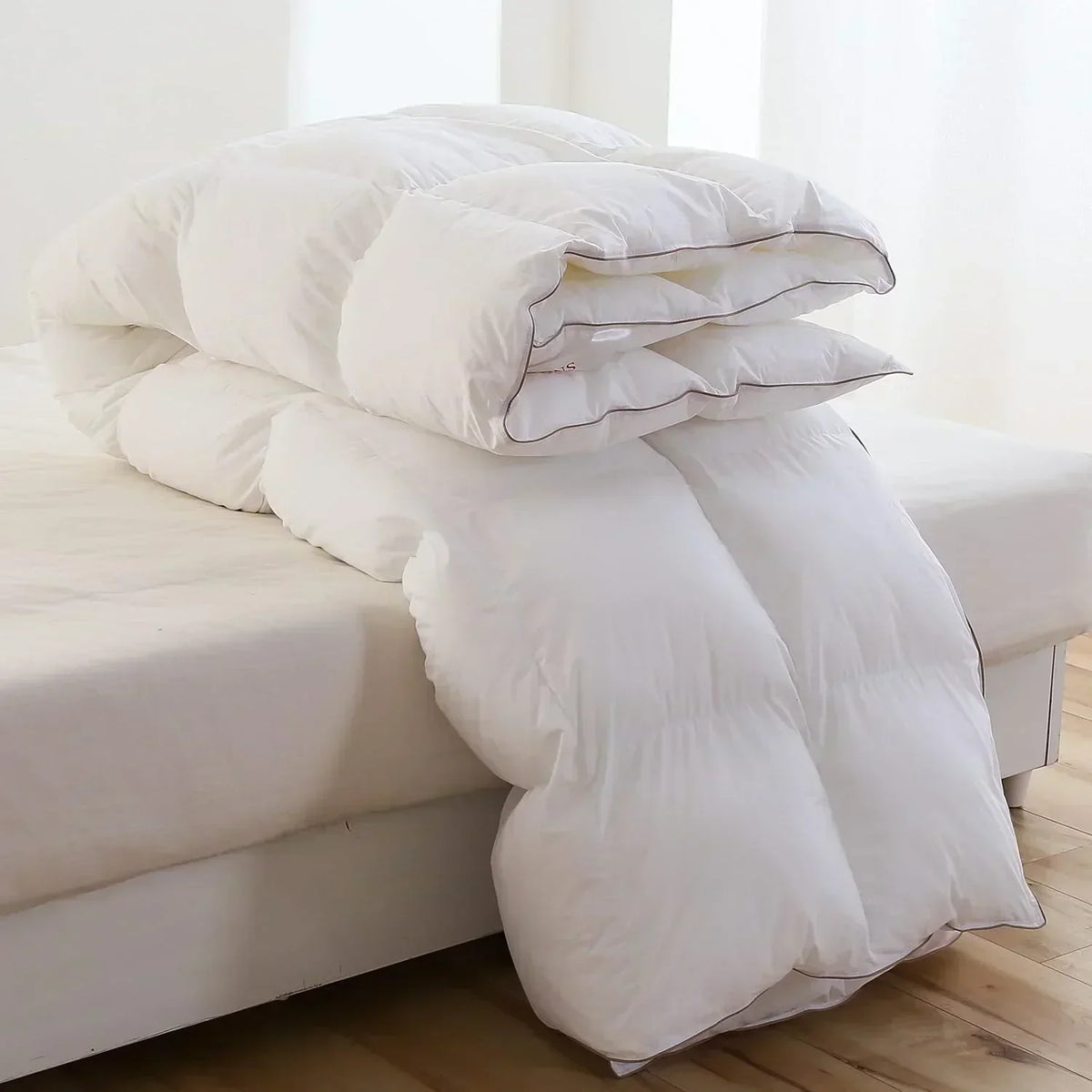 Premium Down Comforter 3D Baffle Box Design